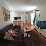Apartment Sweet *