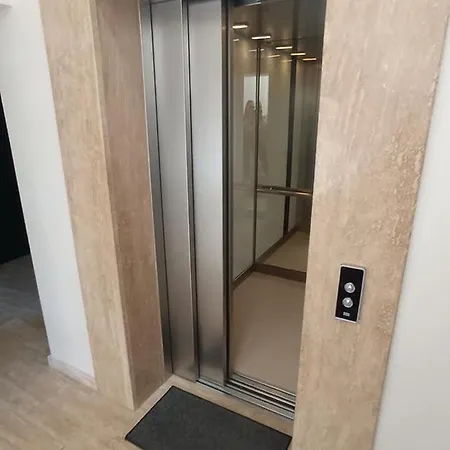 Apartment Sweet